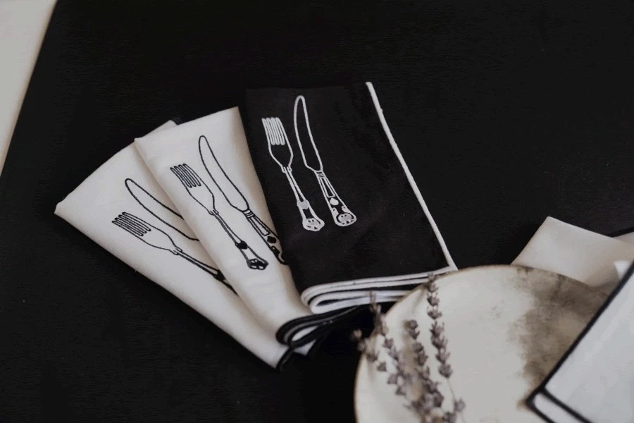 Çatal-Bıçak Nakışlı 2li Beyaz Ham Keten Peçete